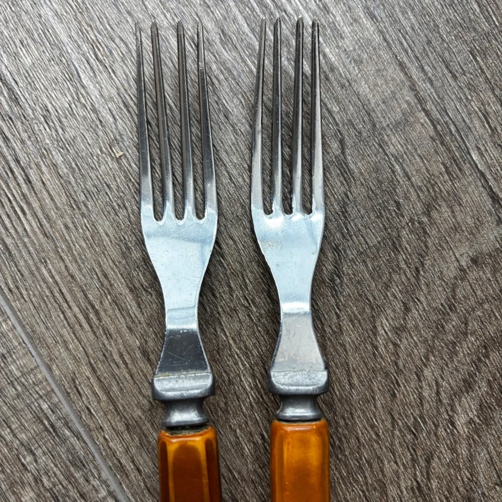 Vintage Chrome Plate Butterscotch Bakelite Style Handle Forks Set of 2 MCM‎ Deco